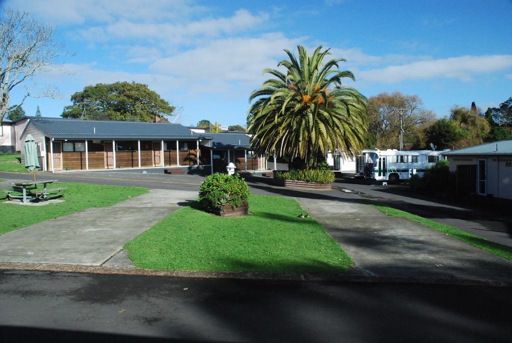Avondale Motor Park Hotel Auckland Exterior foto